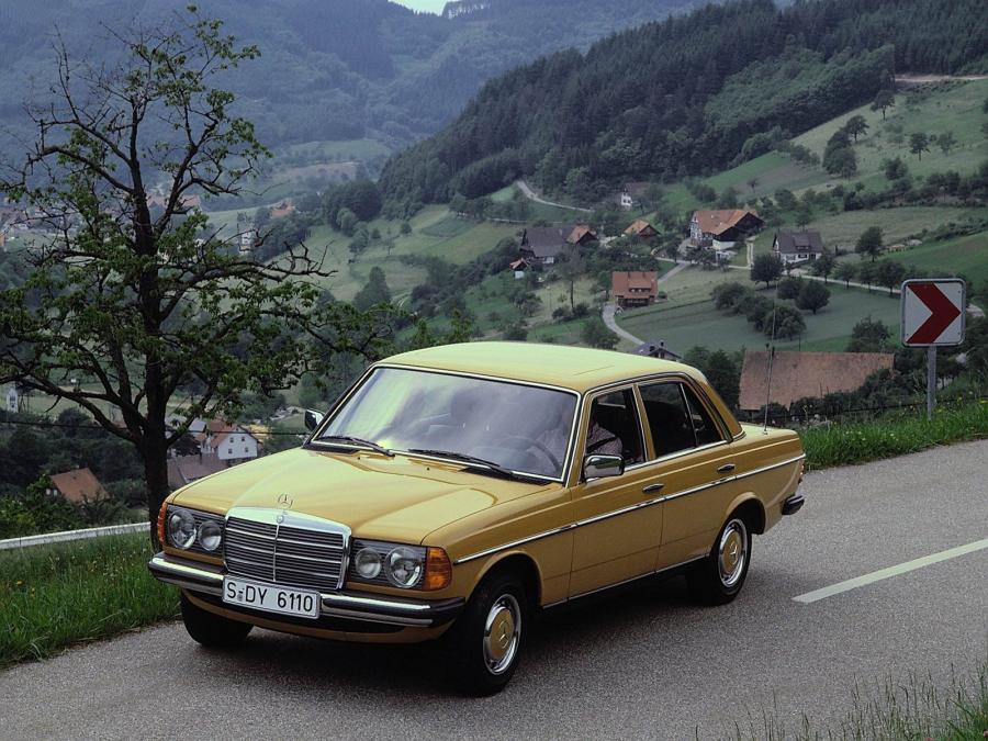  Mercedes-Benz 230 E 1980 года  (фото 3 из 3)